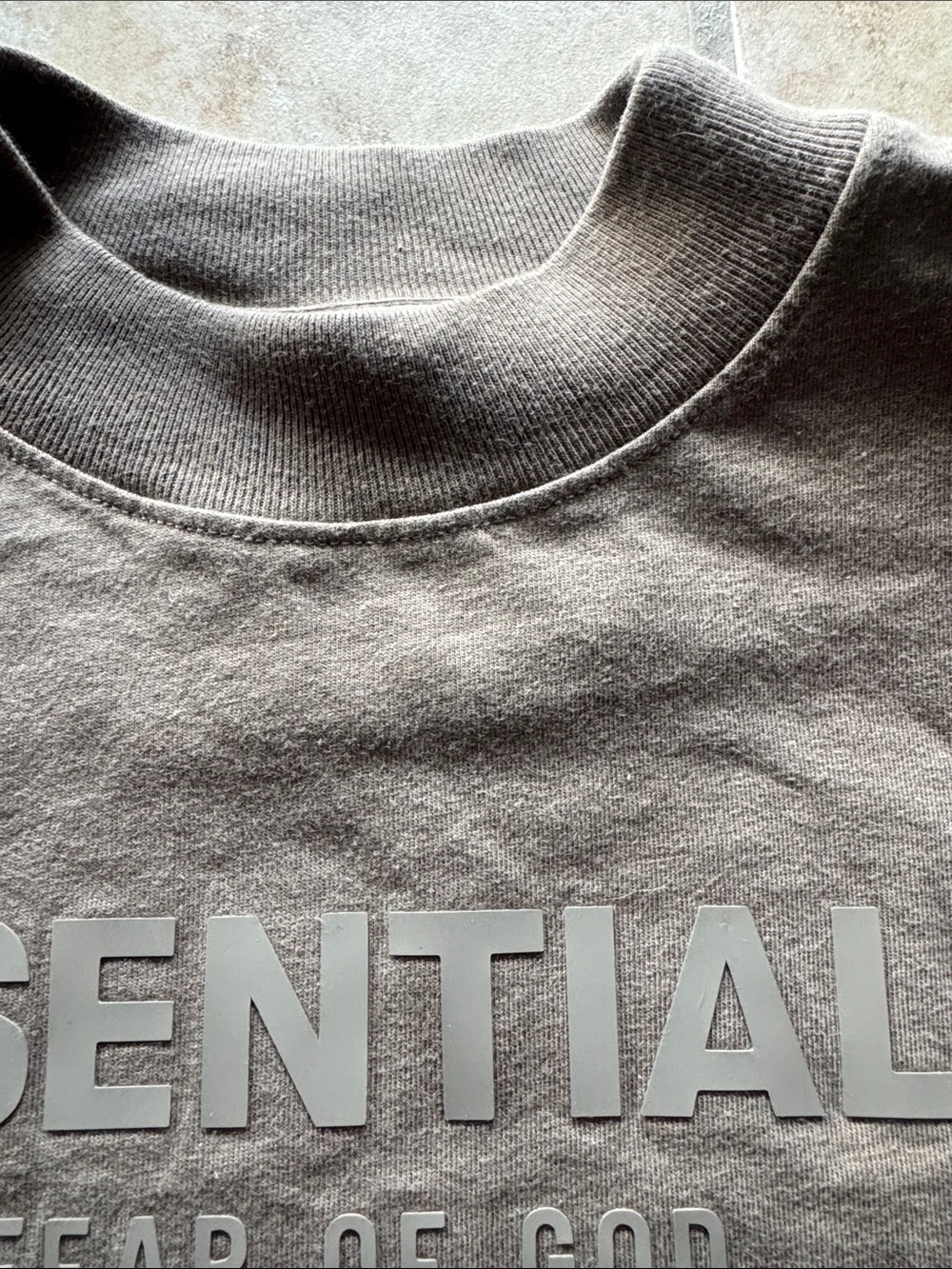 Fear of God Essentials Kids Long-Sleeve Tee 'Harvest' Size 8 Medium